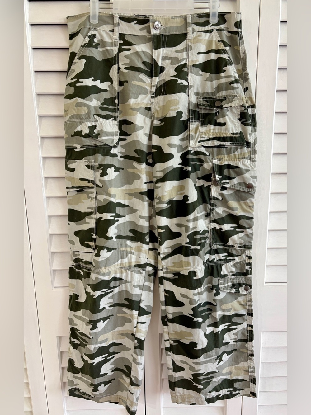 Camouflage Cargo Pants by if it were me High Waist Wide Leg Dark & Olive Green L